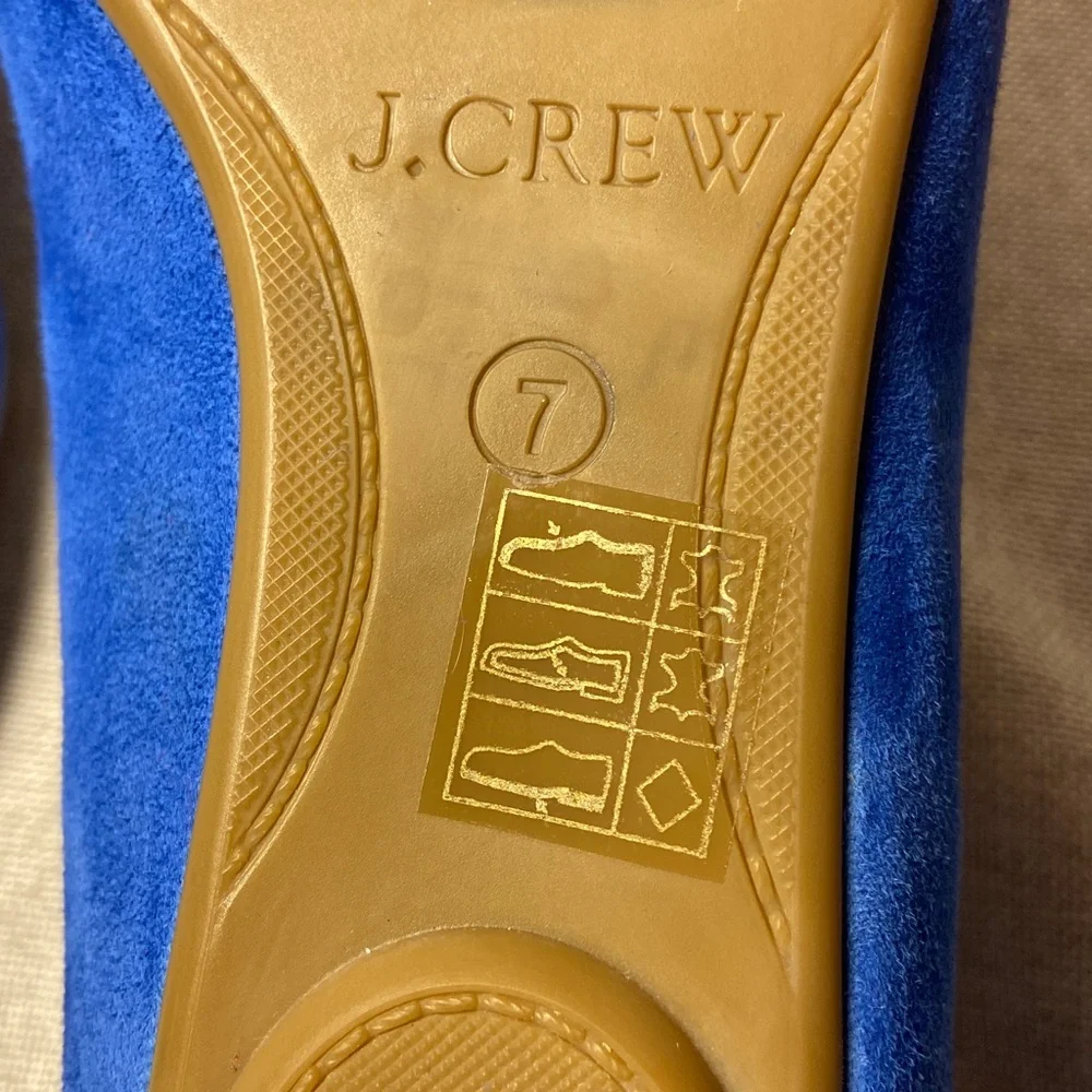 Women's Suede Penny Loafers in Royal Blue. Size 7